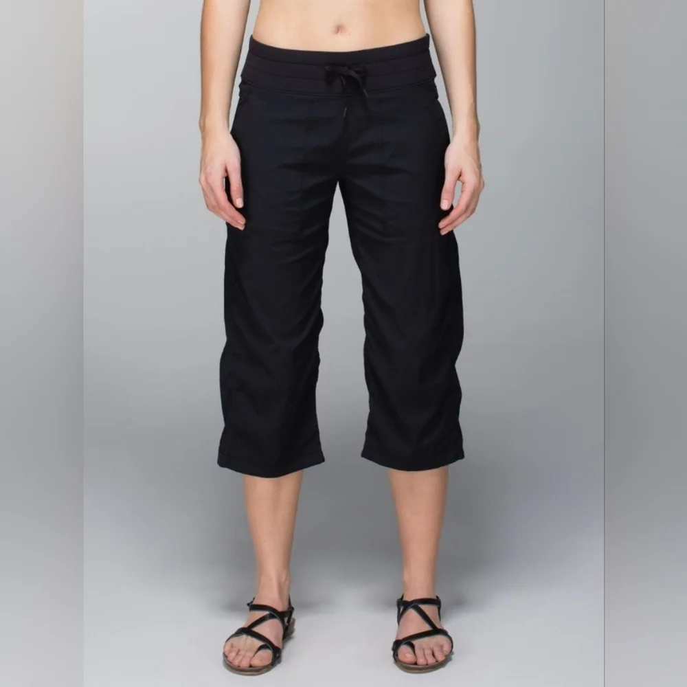 Lululemon Dance Studio Cropped Jogger Pant LIKE NEW size 2 - Picture 4 of 13
